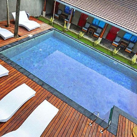 Kayun Hostel Legian Habitación foto